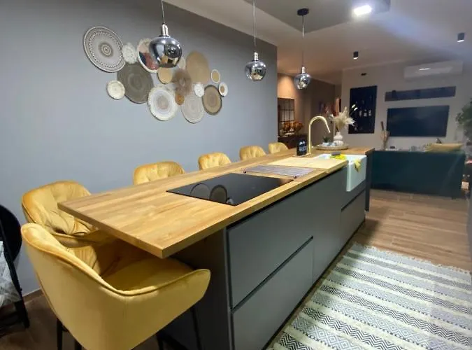 Luxurious Marsalforn